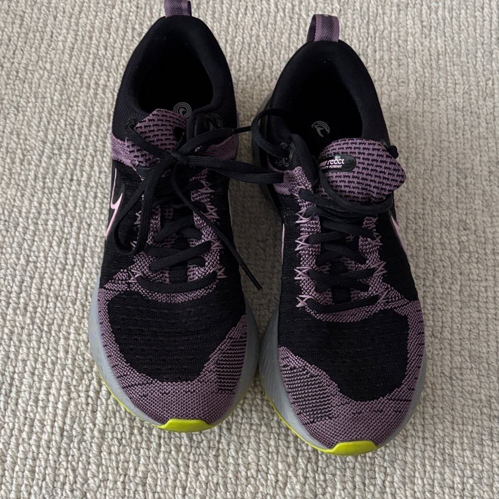 Nike Women's Sneakers Black and Purple